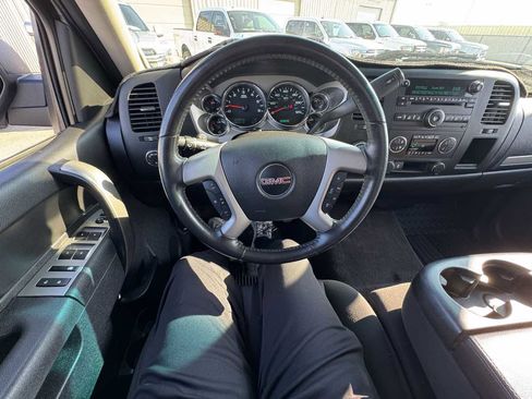 Used 2013 GMC Sierra 1500 SLE w/ Power Tech Package image 32