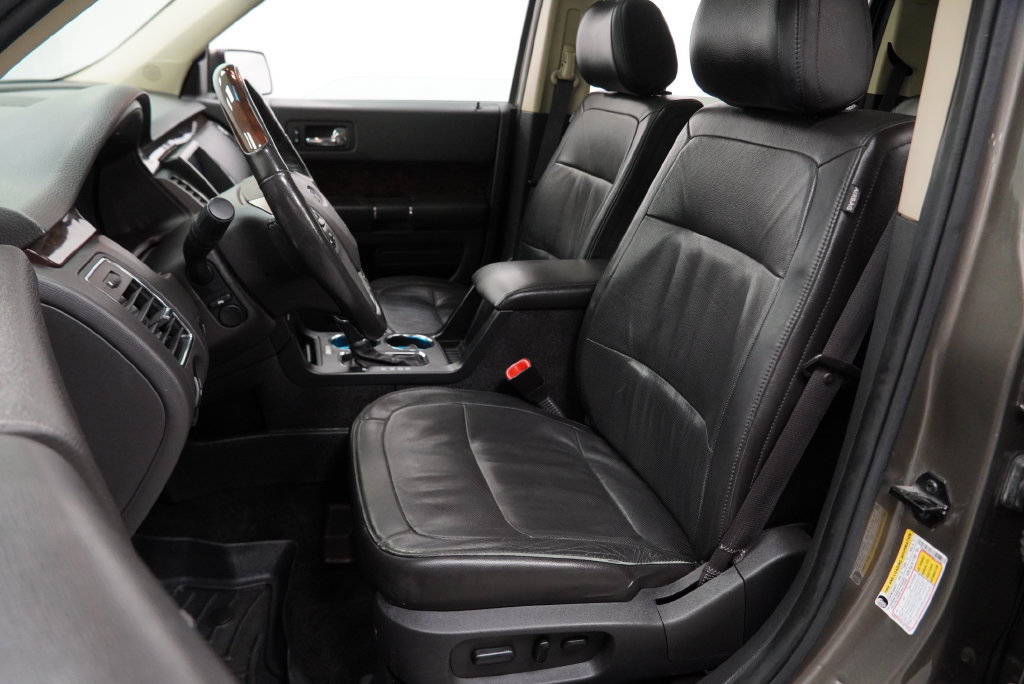 Used 2013 Ford Flex Limited FWD image 4