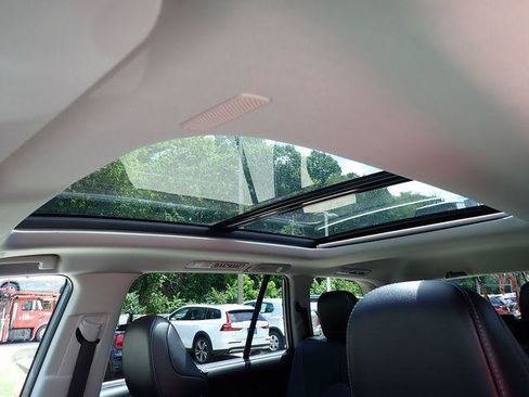 Certified 2025 Toyota Grand Highlander AWD Hybrid image 24