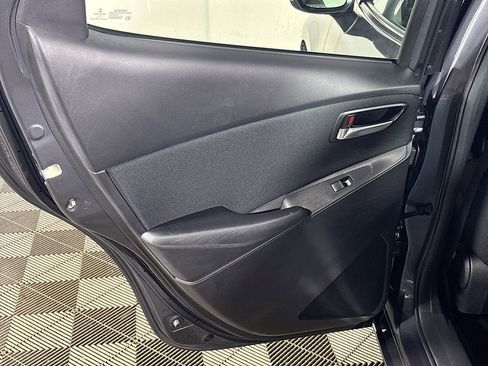 Used 2017 Toyota Yaris iA image 19