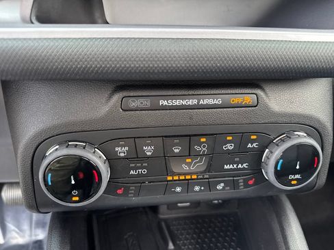 Used 2023 Ford Bronco Sport Outer Banks w/ Tech Package AWD/4WD image 46