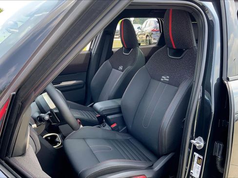 Used 2025 MINI Cooper Countryman John Cooper Works w/ Comfort Package Max AWD/4WD image 7