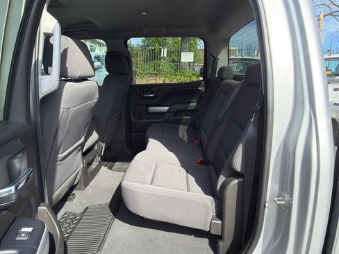 Used 2018 Chevrolet Silverado 1500 LT w/ All Star Edition AWD/4WD image 18