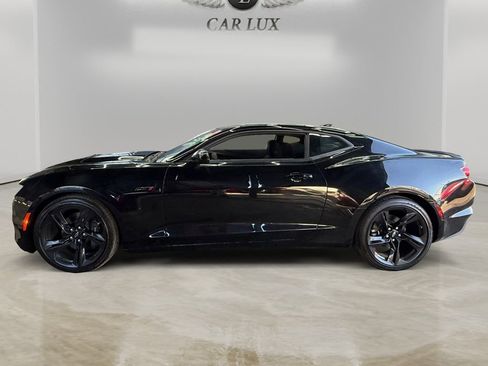 Used 2023 Chevrolet Camaro LT image 2
