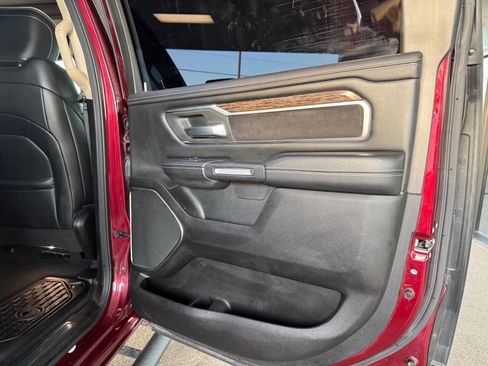 Used 2019 RAM 1500 Laramie image 16