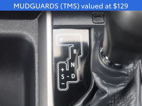 Certified 2021 Toyota Tacoma SR5 AWD/4WD image 6