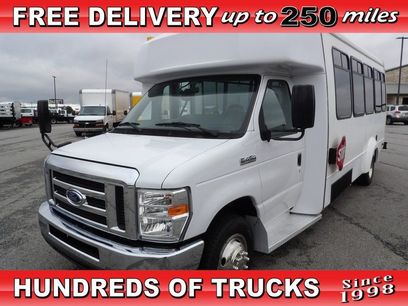 Used 2018 Ford E-450 and Econoline 450 Super Duty w/ Shuttle Bus Prep Package