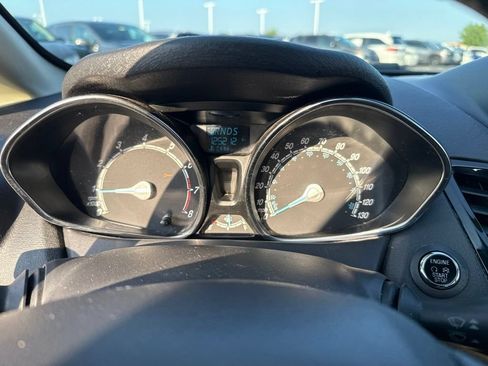 Used 2016 Ford Fiesta Titanium FWD image 27