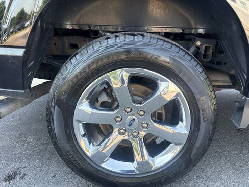 Used 2021 Ford F150 Lariat w/ Equipment Group 502A High AWD/4WD image 23