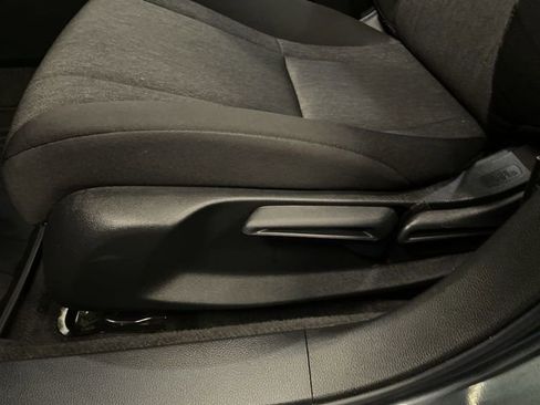 Certified 2025 Honda Accord LX image 12