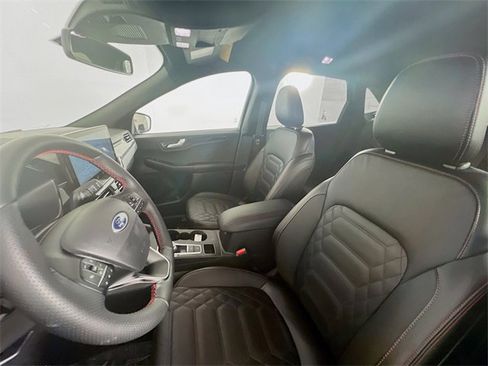 Used 2024 Ford Escape ST-Line Elite w/ Premium Technology Package image 22