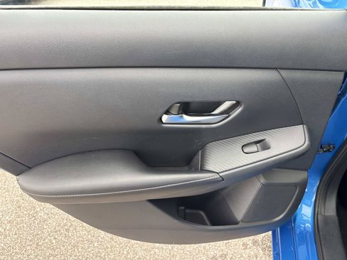 Used 2022 Nissan Sentra SV FWD image 31