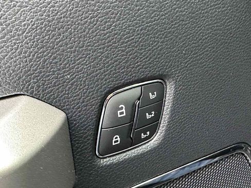 Used 2022 Ford F250 Lariat w/ Lariat Ultimate Package image 47