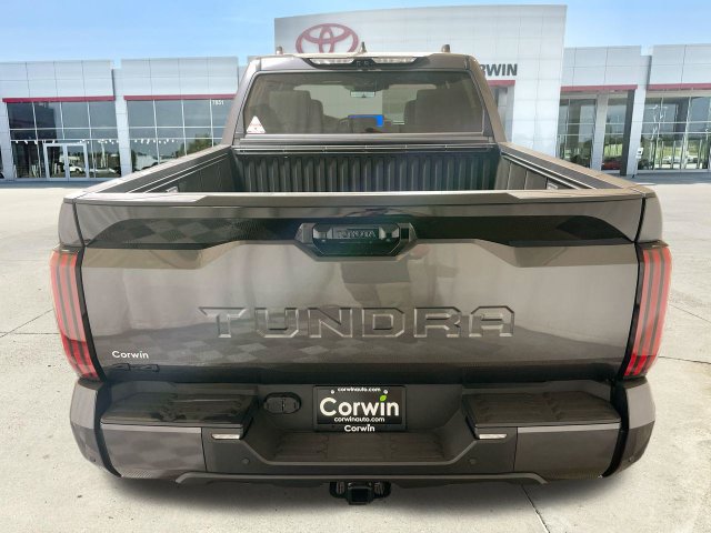 Used 2025 Toyota Tundra Platinum w/ TRD Off-Road Package AWD/4WD image 7