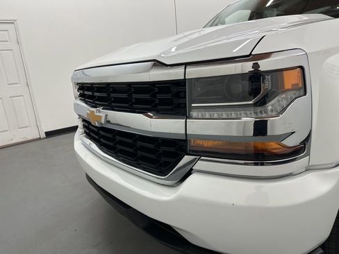 Used 2018 Chevrolet Silverado 1500 W/T w/ WT Convenience Package RWD image 25