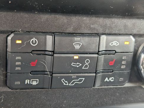 Used 2020 Ford F150 XLT w/ Equipment Group 302A Luxury image 16