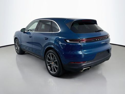 Certified 2026 Porsche Cayenne E-Hybrid AWD/4WD image 3