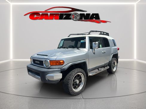 Used 2007 Toyota FJ Cruiser 4WD w/ Upgrade Pkg 1 image 10