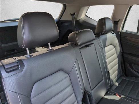 Used 2024 Volkswagen Atlas SEL image 22