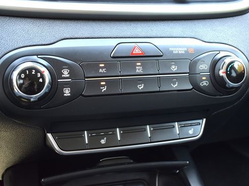 Used 2016 Kia Sorento AWD w/ LX Convenience Package image 22