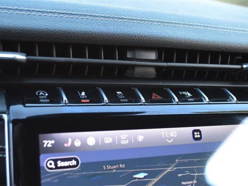 Certified 2023 Jeep Grand Cherokee L Limited w/ Luxury Tech Group II image 25