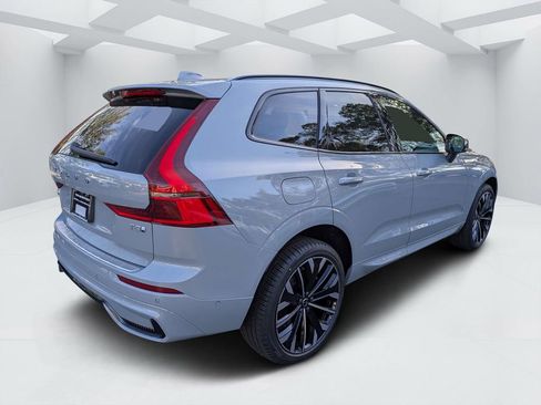 New 2026 Volvo XC60 T8 Ultra w/ Protection Package Premier AWD/4WD image 3