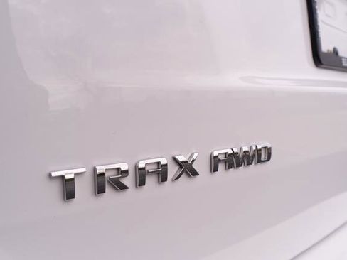 Used 2022 Chevrolet Trax LS w/ Tint and Cruise Package image 42