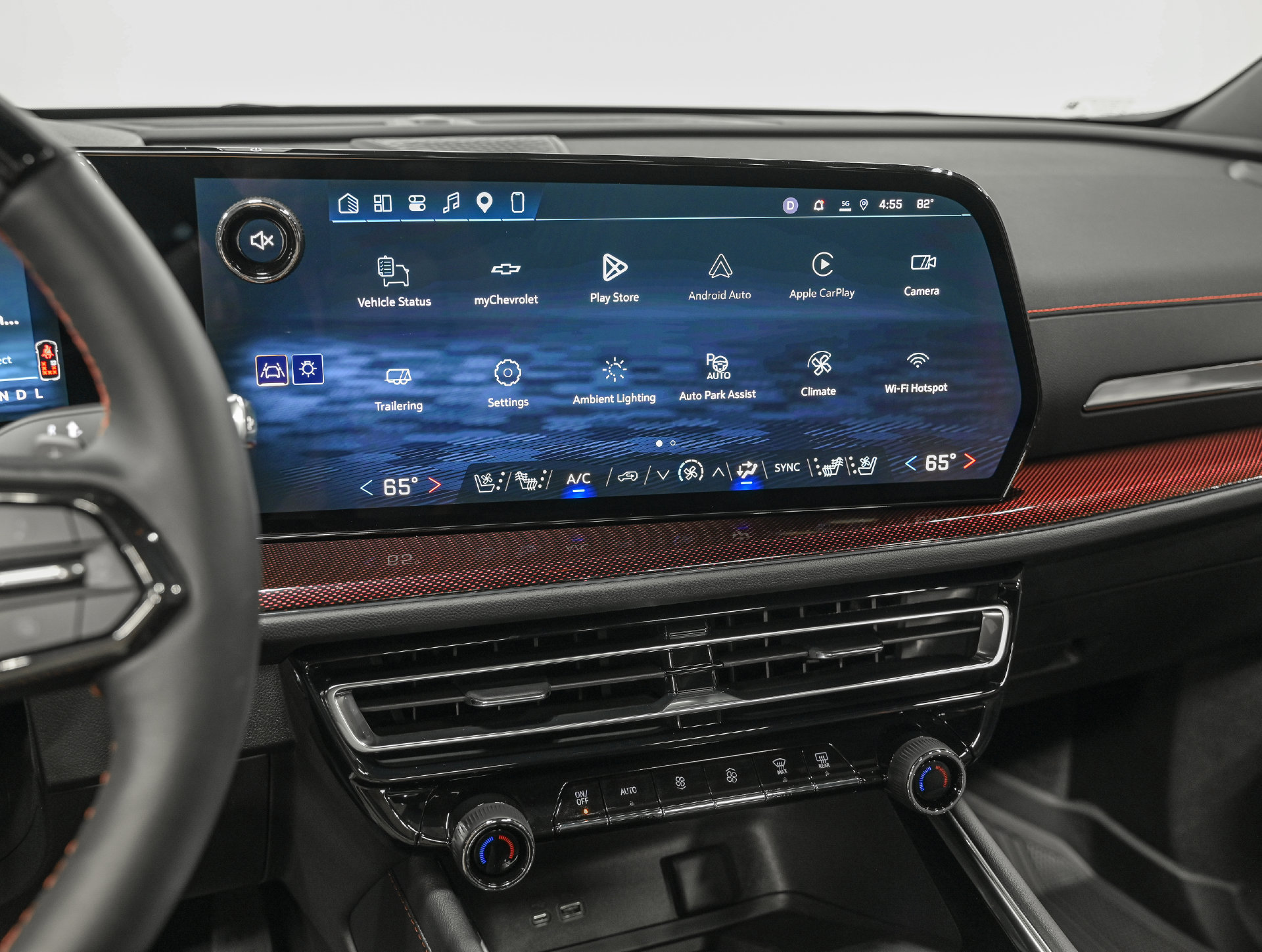 Used 2026 Chevrolet Traverse RS FWD image 22