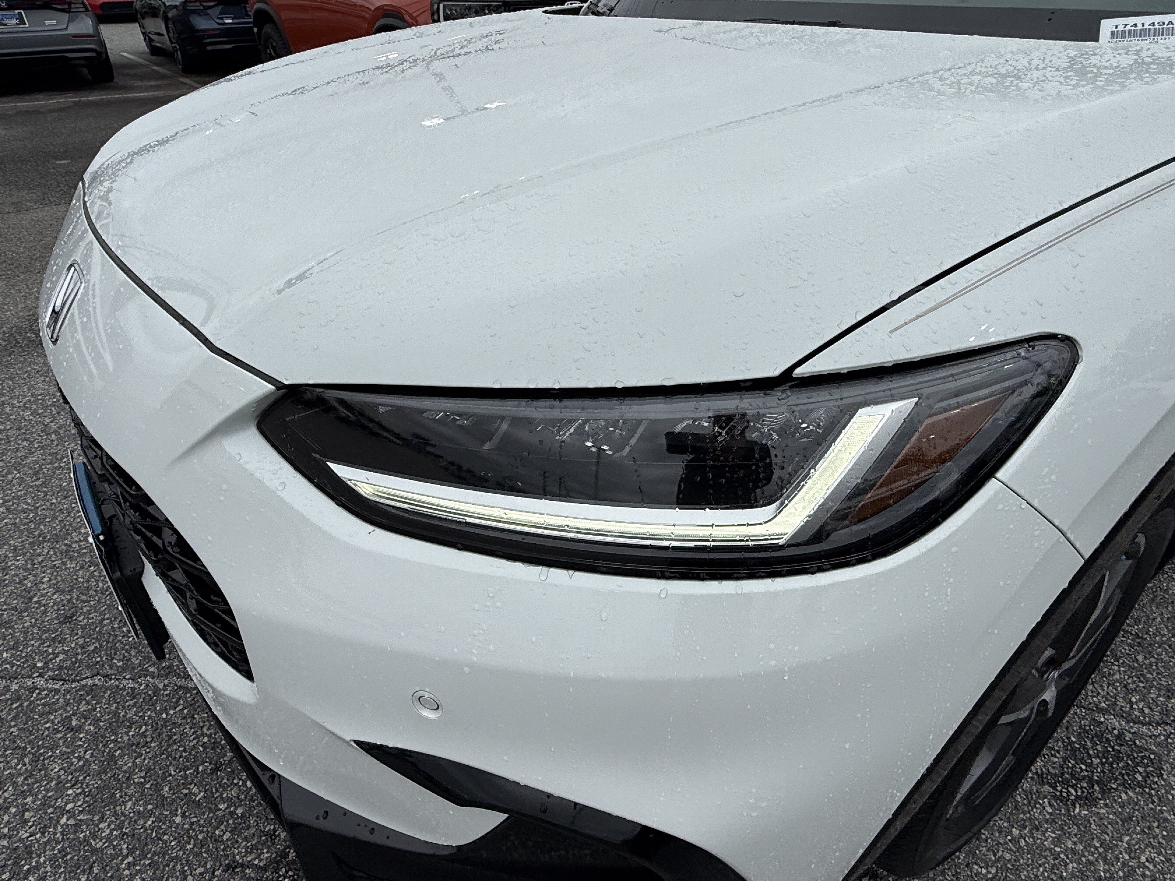 Certified 2024 Honda HR-V EX-L image 6