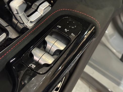 New 2026 Mercedes-Benz SL 63 AMG 4MATIC image 19