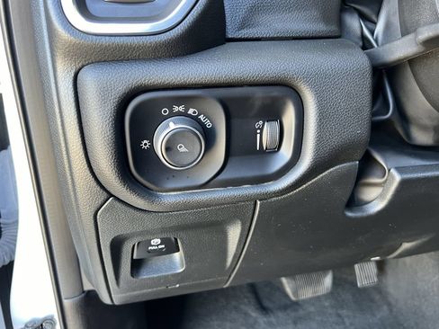 Used 2024 RAM 1500 Laramie RWD image 15