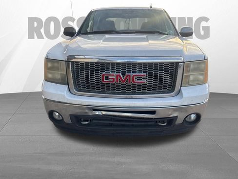 Used 2013 GMC Sierra 1500 SLE RWD image 2