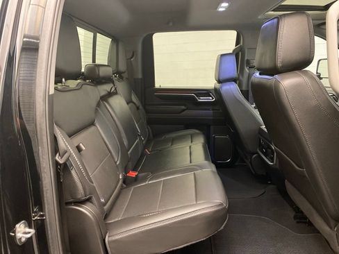 Used 2024 GMC Sierra 2500 Denali w/ Denali Reserve Package AWD/4WD image 24