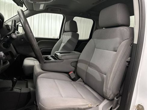 Used 2018 Chevrolet Silverado 2500 W/T w/ WT Convenience Package AWD/4WD image 15