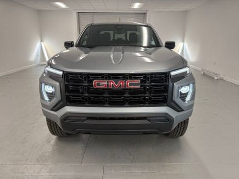New 2026 GMC Canyon Elevation image 2