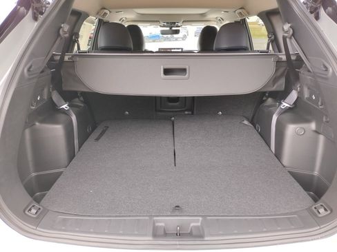 New 2025 Mitsubishi Outlander SEL image 9