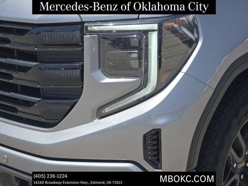 Used 2026 GMC Sierra 1500 Elevation w/ Elevation Premium Package AWD/4WD image 8