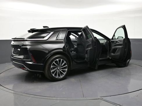 Used 2025 Cadillac Lyriq Sport w/ LPO, Floor Liner Package RWD image 31