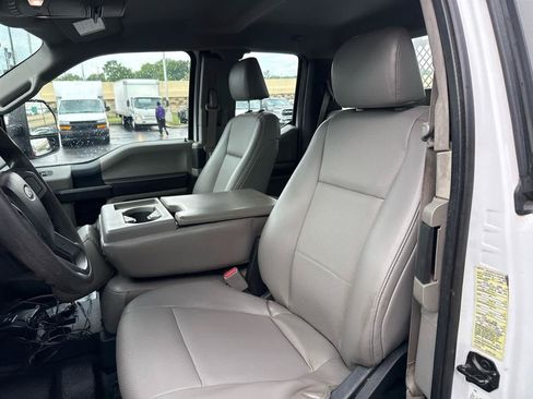 Used 2017 Ford F350 XL w/ Power Equipment Group AWD/4WD image 13