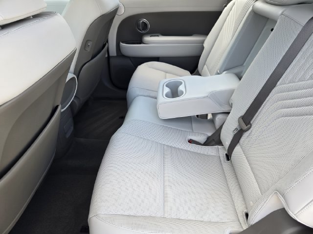 Used 2026 Hyundai Palisade SEL AWD/4WD image 18
