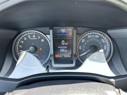 Used 2023 Toyota Tacoma TRD Sport AWD/4WD image 34