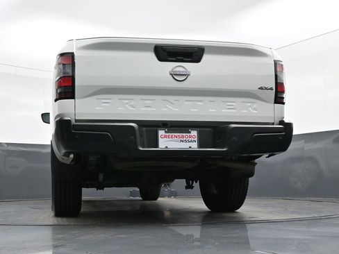 Certified 2024 Nissan Frontier S w/ Technology Package image 33