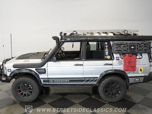 Used 2003 Land Rover Discovery SE image 8