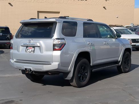 Used 2019 Toyota 4Runner SR5 image 3