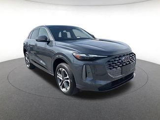 Certified 2025 Audi Q5 Premium w/ Convenience Package video 1