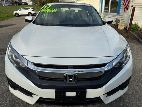Used 2017 Honda Civic EX-T image 3
