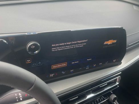 New 2026 Chevrolet Traverse LT FWD image 16