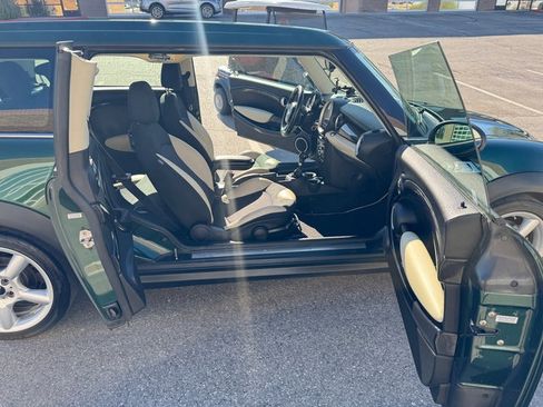 Used 2011 MINI Cooper Clubman S image 19
