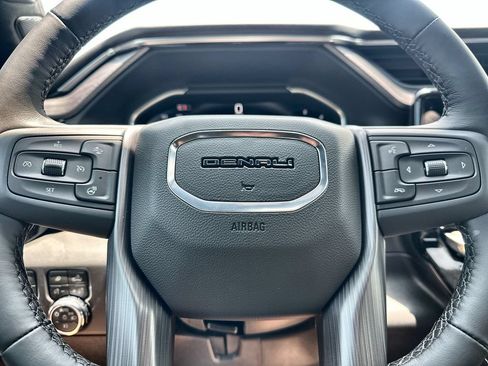 New 2026 GMC Sierra 2500 Denali Ultimate AWD/4WD image 33
