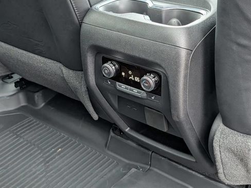 New 2026 GMC Acadia Denali Ultimate w/ LPO, Floor Liner Package AWD/4WD image 42